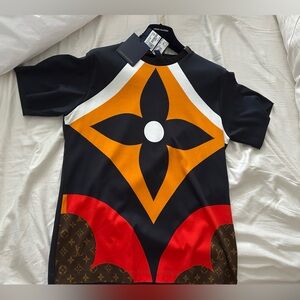New never worn Louis Vuitton shirt